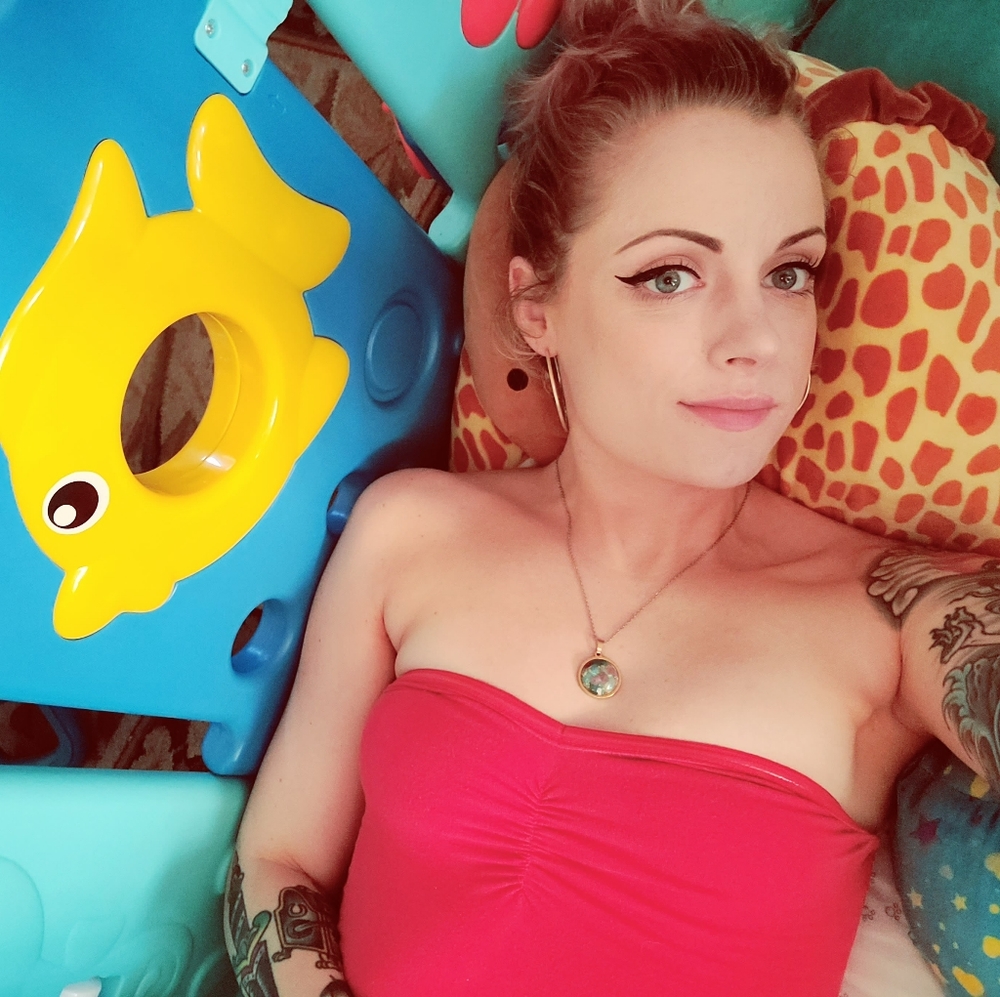 Meet your Posher, Kelli